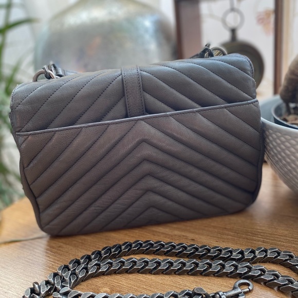 🌷sold on IG🌷Saint Laurent Gray Medium College - Picture 14 of 16